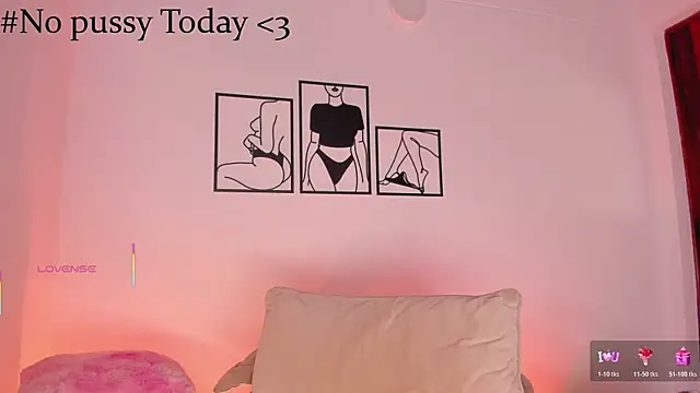 Snapshot of 777AylinZ chatting on 01-08-26, 11:49 777AylinZ online show from 01-08-26, 11:49