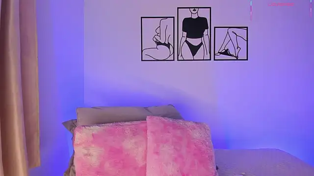 Snapshot of 777AylinZ chatting on 12-19-25, 10:50 777AylinZ online show from 12-19-25, 10:50