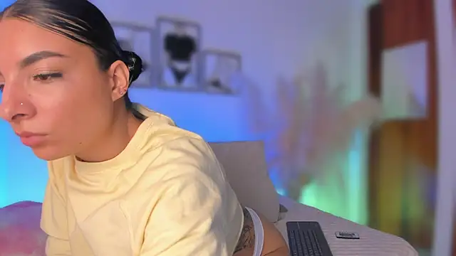 777AylinZ online show from 04-12-26, 06:33