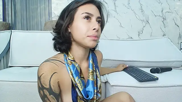 Franchesca De Luca online show from 02-23-25, 02:07