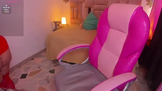 olivia willd online show from 03-04-26, 08:05