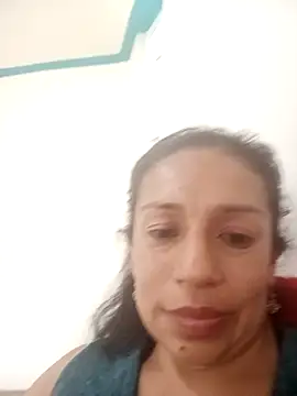 Snapshot of yaz_guzman chatting on 02-13-25, 05:01 yaz guzman online show from 02-13-25, 05:01