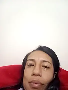 Snapshot of yaz_guzman chatting on 12-22-24, 11:33 yaz guzman online show from 12-22-24, 11:33