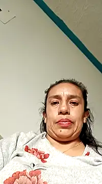 Snapshot of yaz_guzman chatting on 12-13-24, 09:20 yaz guzman online show from 12-13-24, 09:20