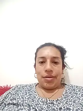 Snapshot of yaz_guzman chatting on 10-16-25, 11:51 yaz guzman online show from 10-16-25, 11:51