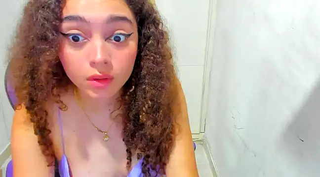 Lily anal squirt  online show from 12-20-24, 06:02