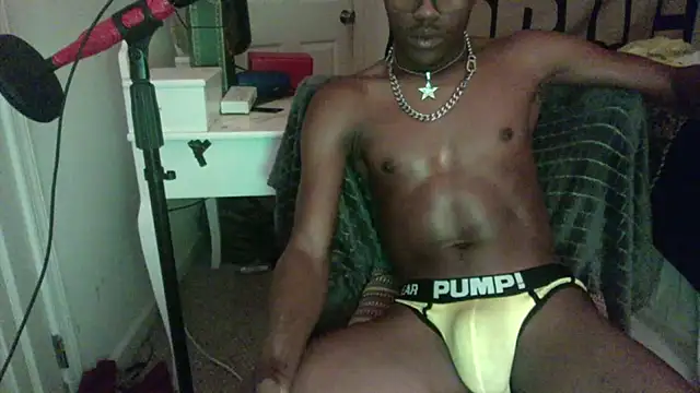 Snapshot of BullHorse23LIVE chatting on 12-22-24, 02:39 BullHorse23LIVE online show from 12-22-24, 02:39