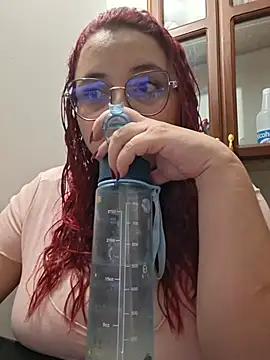 Snapshot of CURVY-HORNY chatting on 07-09-26, 11:04 CURVY-HORNY online show from 07-09-26, 11:04