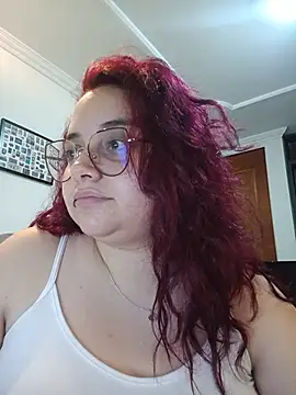 Snapshot of CURVY-HORNY chatting on 05-19-26, 01:56 CURVY-HORNY online show from 05-19-26, 01:56