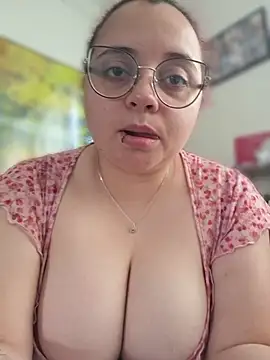 Snapshot of CURVY-HORNY chatting on 07-26-26, 08:16 CURVY-HORNY online show from 07-26-26, 08:16