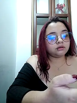Snapshot of CURVY-HORNY chatting on 05-05-26, 09:07 CURVY-HORNY online show from 05-05-26, 09:07