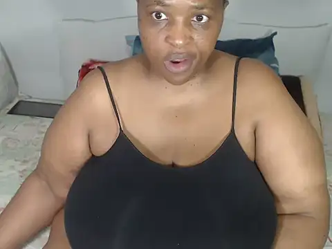 Snapshot of BootyDiva5 chatting on 03-11-25, 03:14 BootyDiva5 online show from 03-11-25, 03:14