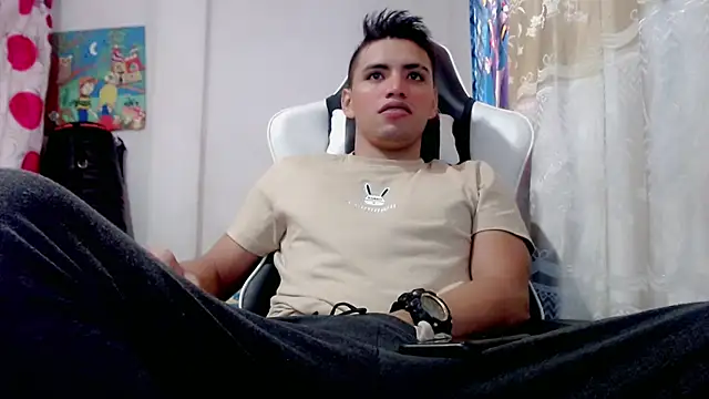 danilo302209 online show from 01-27-25, 12:16