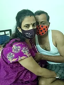 Cute-manisha online show from 10-31-25, 02:13