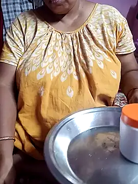 Hotty-rumi online show from 10-23-25, 05:00