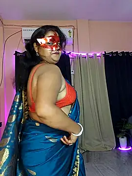 Snapshot of hottbabycam chatting on 07-30-26, 03:22 hottbabycam online show from 07-30-26, 03:22