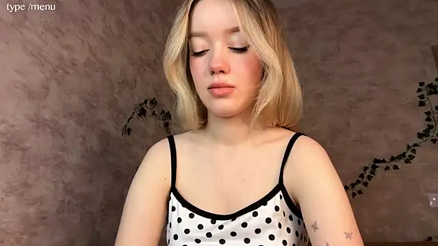 cutiemia0 online show from 07-09-26, 02:12