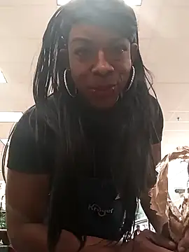 Snapshot of kobrashekyng chatting on 11-15-25, 06:45 kobrashekyng online show from 11-15-25, 06:45