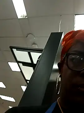 Snapshot of kobrashekyng chatting on 10-06-25, 05:46 kobrashekyng online show from 10-06-25, 05:46