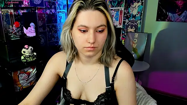 Bonni Meiz online show from 03-09-25, 03:22