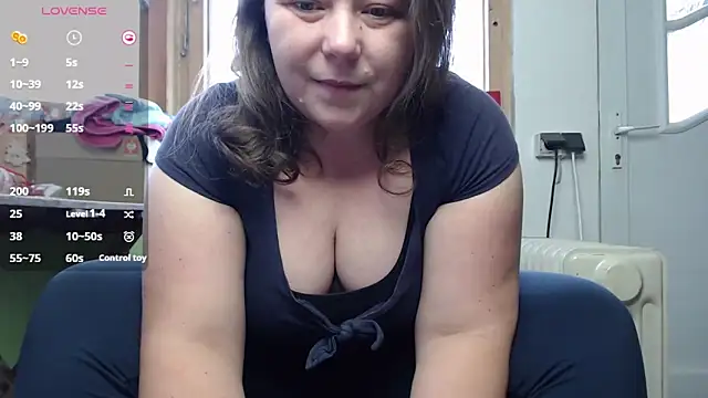 Snapshot of KasiaPrivat chatting on 12-24-24, 11:06 KasiaPrivat online show from 12-24-24, 11:06