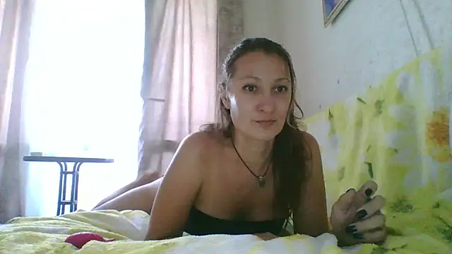Snapshot of Yulia777 chatting on 10-04-25, 02:07 Yulia777 online show from 10-04-25, 02:07