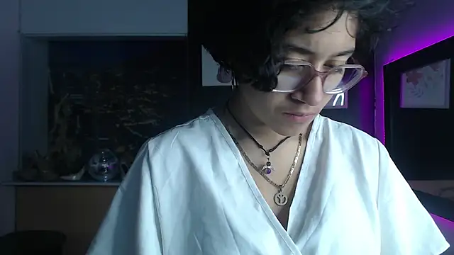 Snapshot of Lili_Gomez_ chatting on 10-03-25, 12:50 Lili Gomez online show from 10-03-25, 12:50
