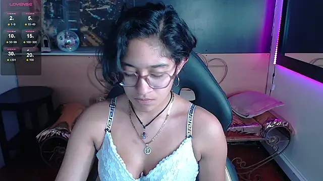 Snapshot of Lili_Gomez_ chatting on 10-02-25, 01:25 Lili Gomez online show from 10-02-25, 01:25