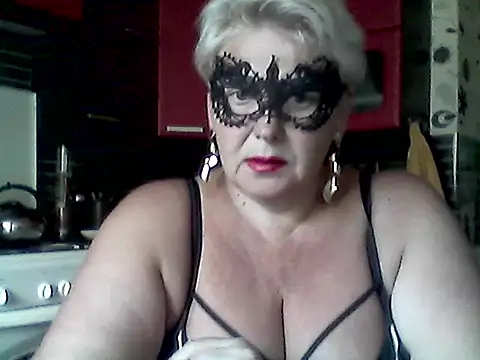 Snapshot of Lisa_Suzie chatting on 06-26-26, 08:53 Lisa Suzie online show from 06-26-26, 08:53
