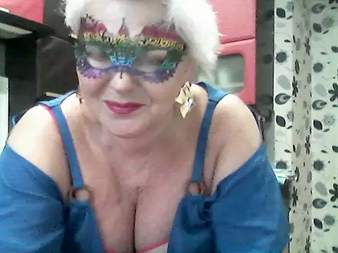 Lisa Suzie online show from 02-14-26, 12:05