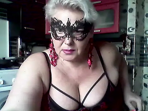 Lisa Suzie online show from 04-02-26, 06:53