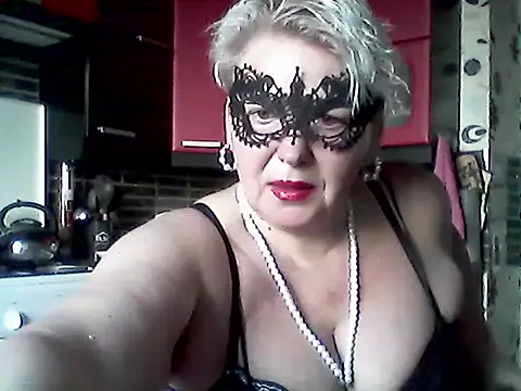 Lisa Suzie online show from 04-14-26, 06:29