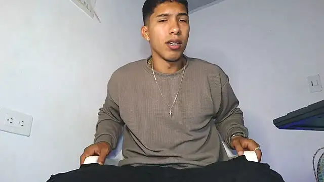 maximo vega newv online show from 03-11-26, 07:41