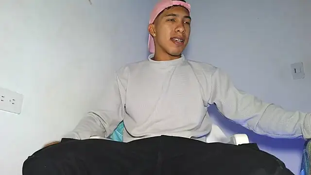 maximo vega newv online show from 03-19-26, 08:31