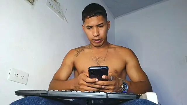 maximo vega newv online show from 02-11-26, 11:59