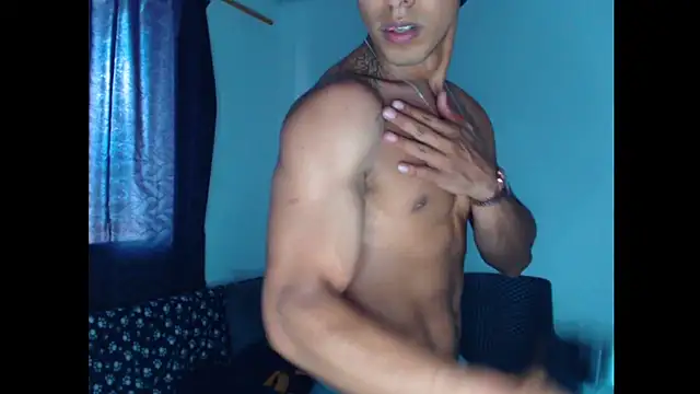 Snapshot of maximo_vega_newv chatting on 12-11-24, 03:15 maximo vega newv online show from 12-11-24, 03:15