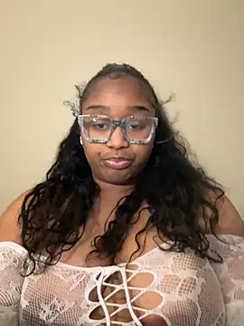 Snapshot of Joy_Tsubaki chatting on 12-14-24, 05:51 Joy Tsubaki online show from 12-14-24, 05:51