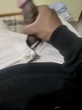 raamcxy online show from 02-11-25, 08:15