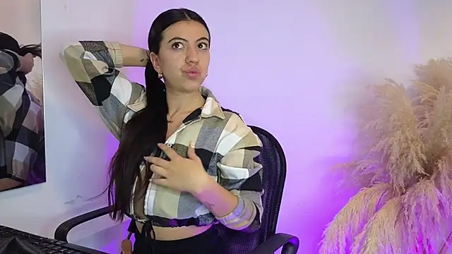 Iiam danii online show from 01-22-25, 01:00