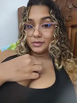 BrendaGirs online show from 07-16-26, 01:02