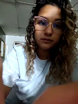 BrendaGirs online show from 11-28-25, 02:56