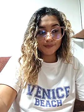 BrendaGirs online show from 10-11-25, 03:29