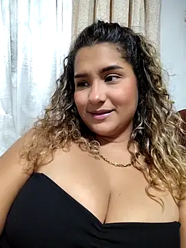 BrendaGirs online show from 11-18-25, 02:27