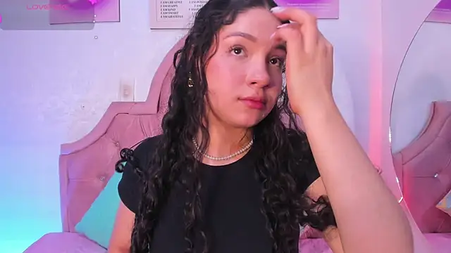 amandalee01 online show from 09-13-25, 07:14