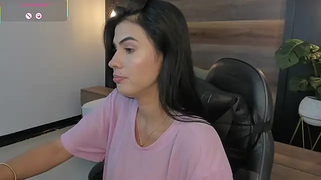 stephanya  online show from 02-13-26, 07:25