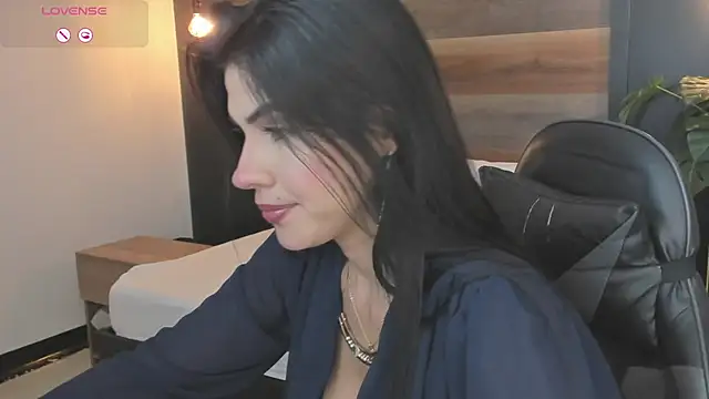 stephanya  online show from 02-02-26, 07:13