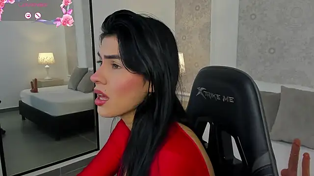 stephanya  online show from 07-22-26, 12:40