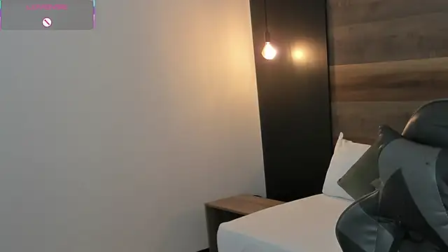 stephanya  online show from 03-26-26, 07:34