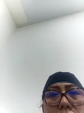 Darly Gomez online show from 05-11-26, 07:54