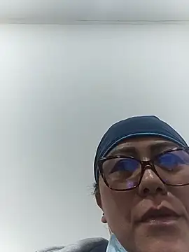 Darly Gomez online show from 05-18-26, 07:24